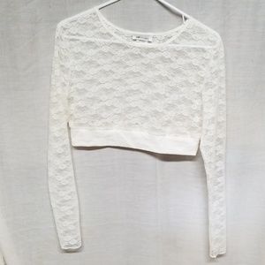 CW Classic lace crop top women's